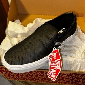 Women’s Vans Sz. 7.5